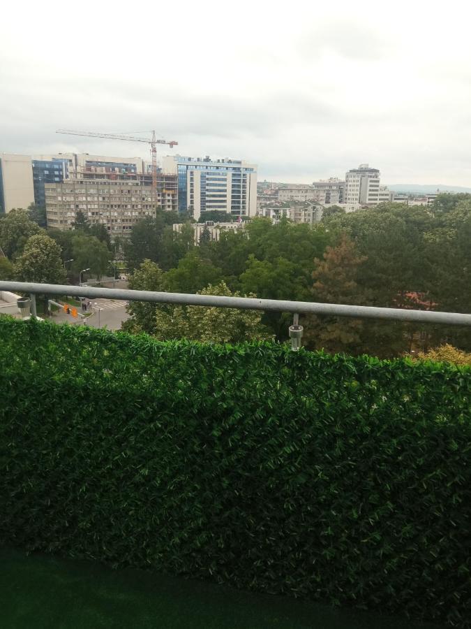 Apartman Penthaus U Strogom Centru Banja Luke バニャ・ルカ エクステリア 写真