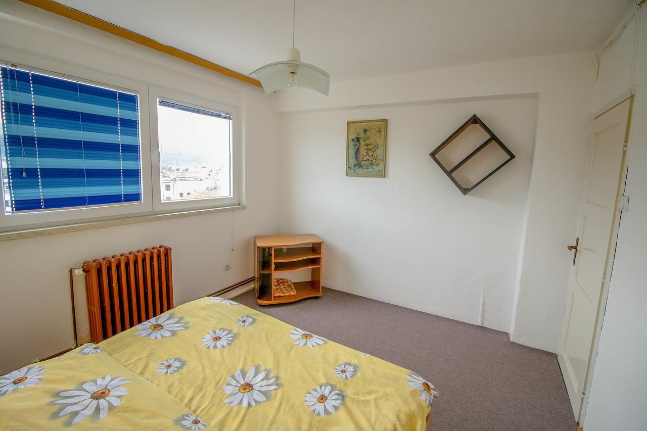 Apartman Penthaus U Strogom Centru Banja Luke バニャ・ルカ エクステリア 写真