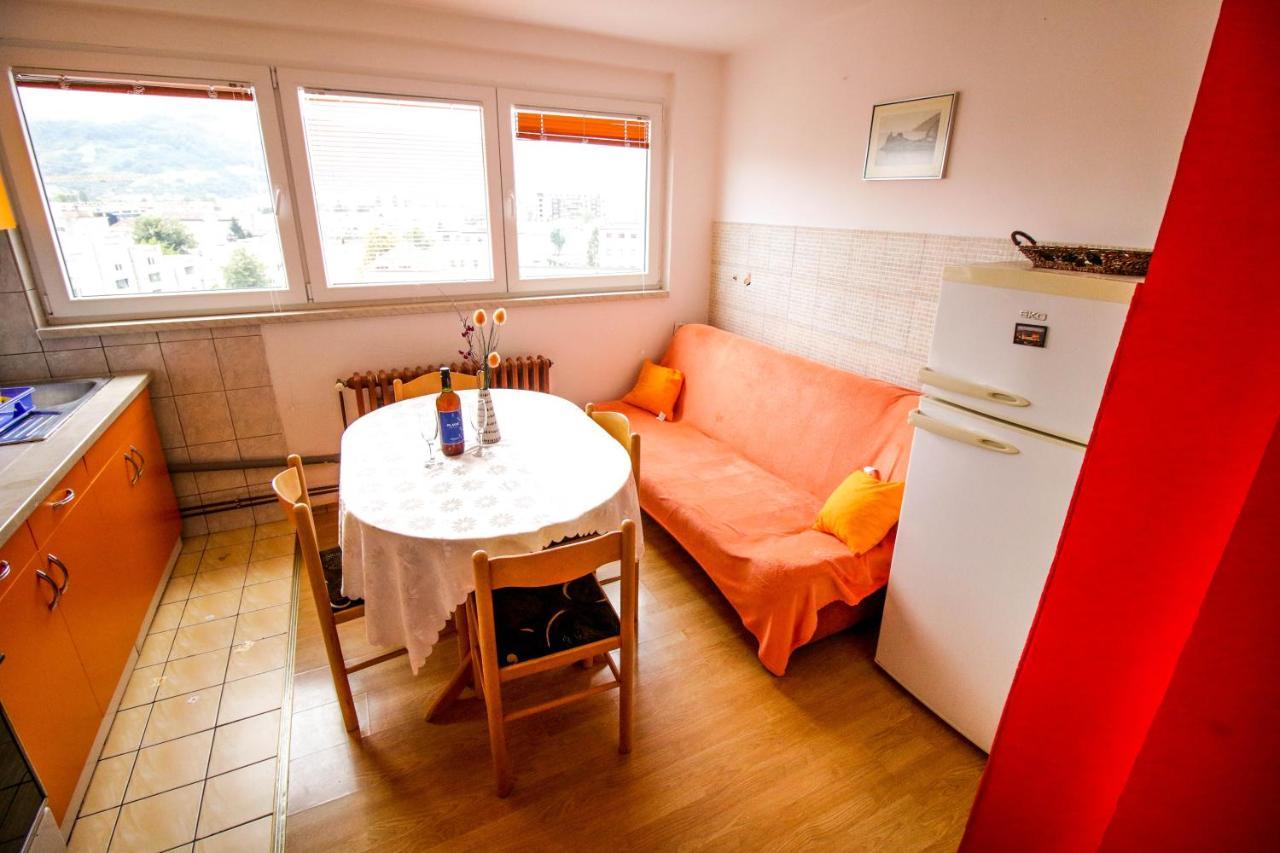 Apartman Penthaus U Strogom Centru Banja Luke バニャ・ルカ エクステリア 写真